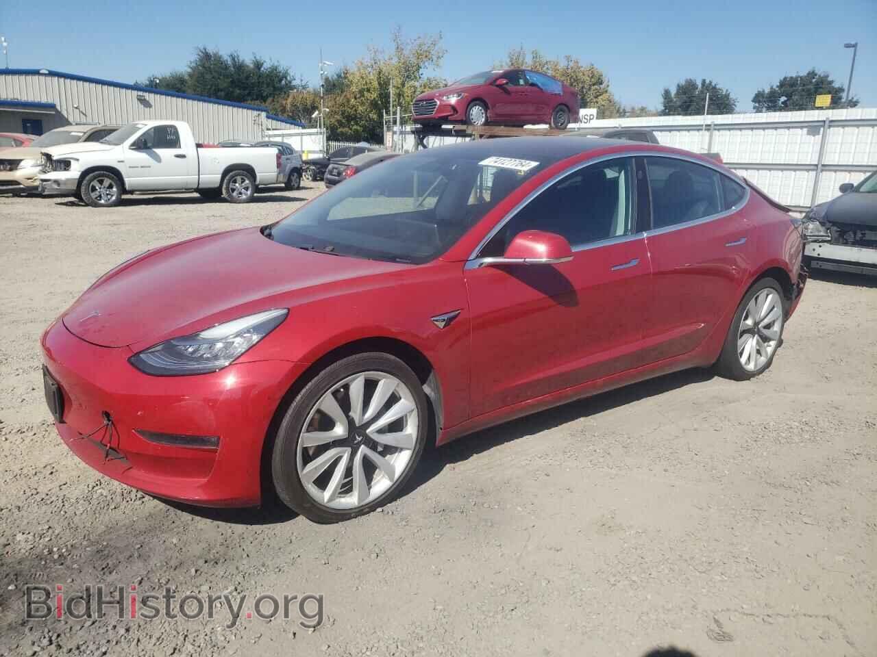 Фотография 5YJ3E1EA5JF061742 - TESLA MODEL 3 2018