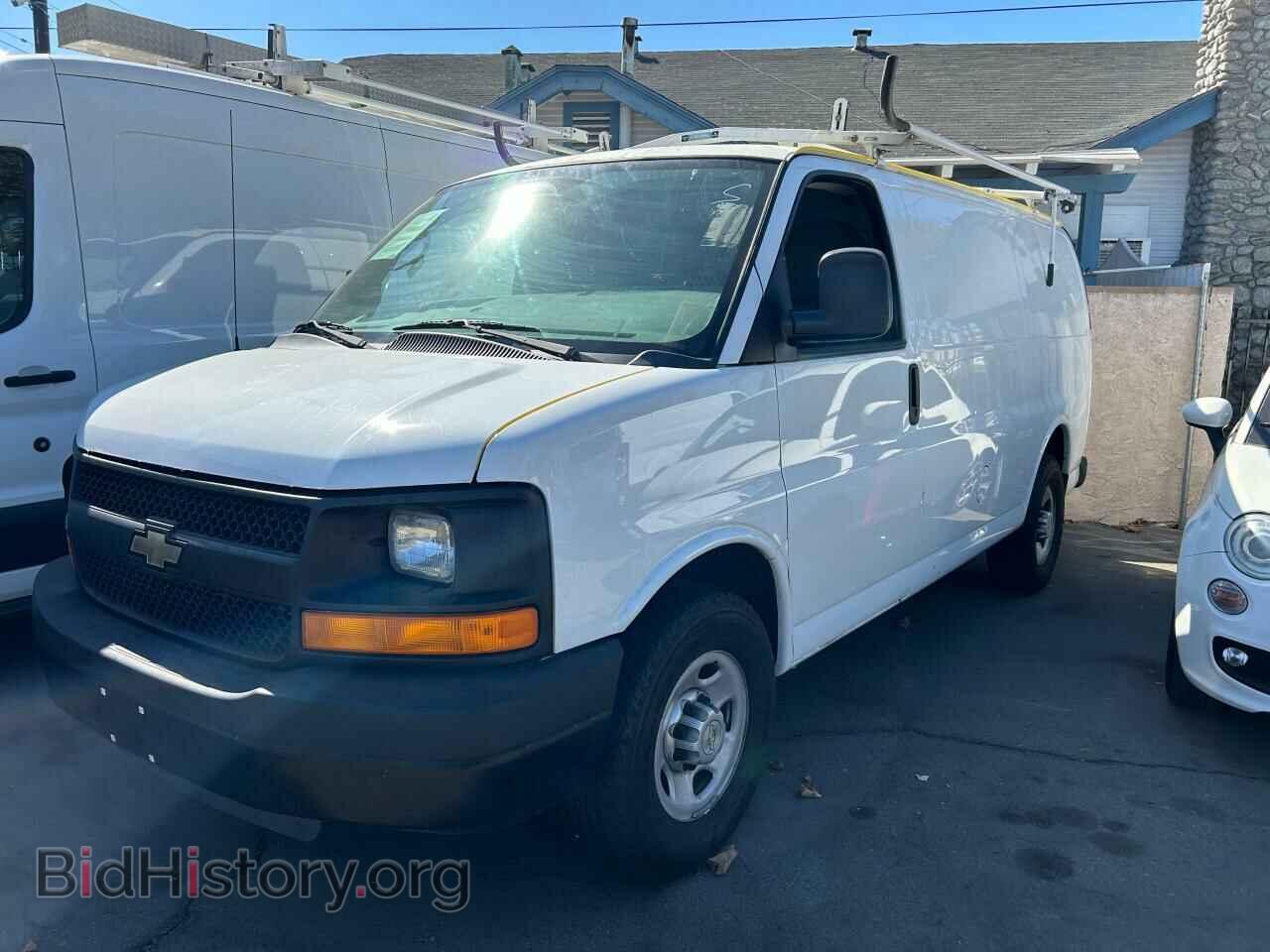 2014 CHEVROLET EXPRESS - VIN: 1GCWGFBAXE1174786 - Фото 2