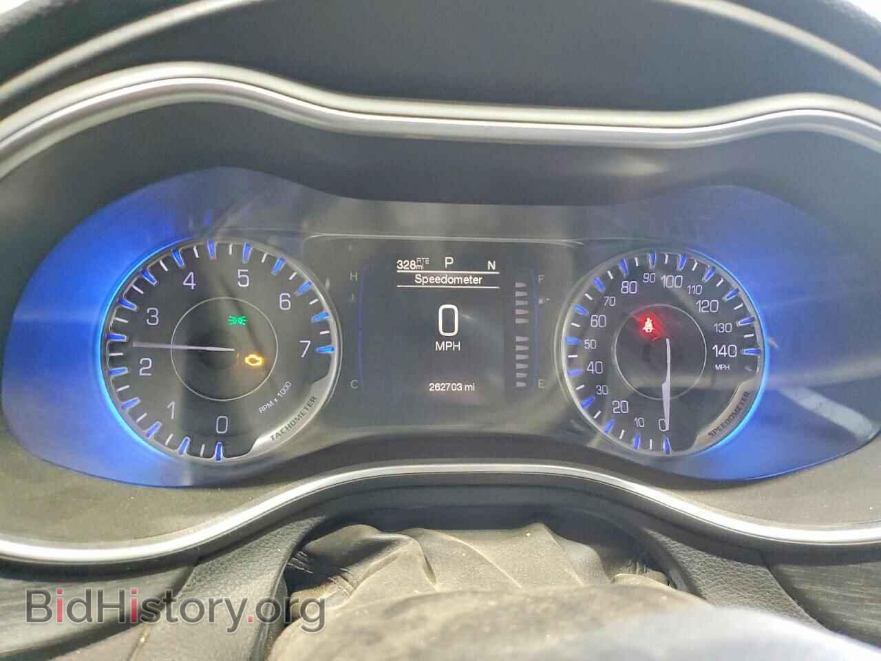 2015 CHRYSLER 200 - VIN: 1C3CCCAB2FN653239 - Фото 9