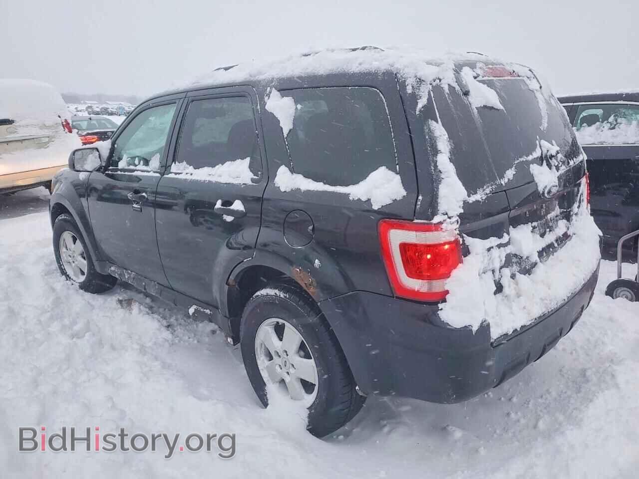 2010 FORD ESCAPE - VIN: 1FMCU0D72AKA12113 - Фото 2