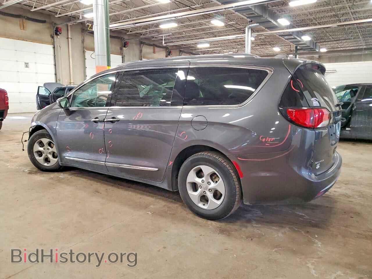 2017 CHRYSLER PACIFICA - VIN: 2C4RC1EG0HR665248 - Фото 2