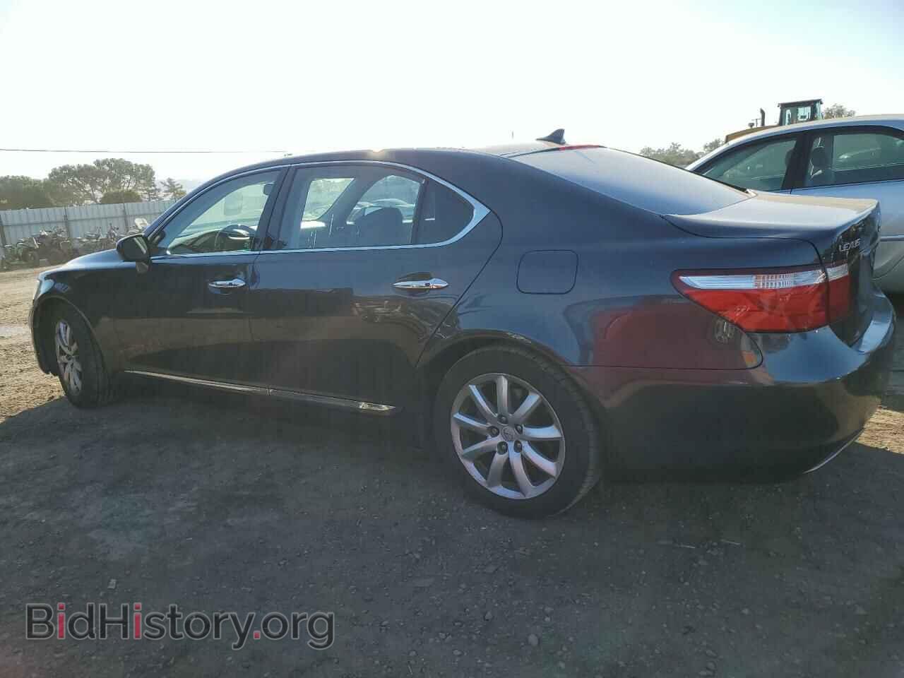 2008 LEXUS LS460 - VIN: JTHGL46F885024973 - Photo 2