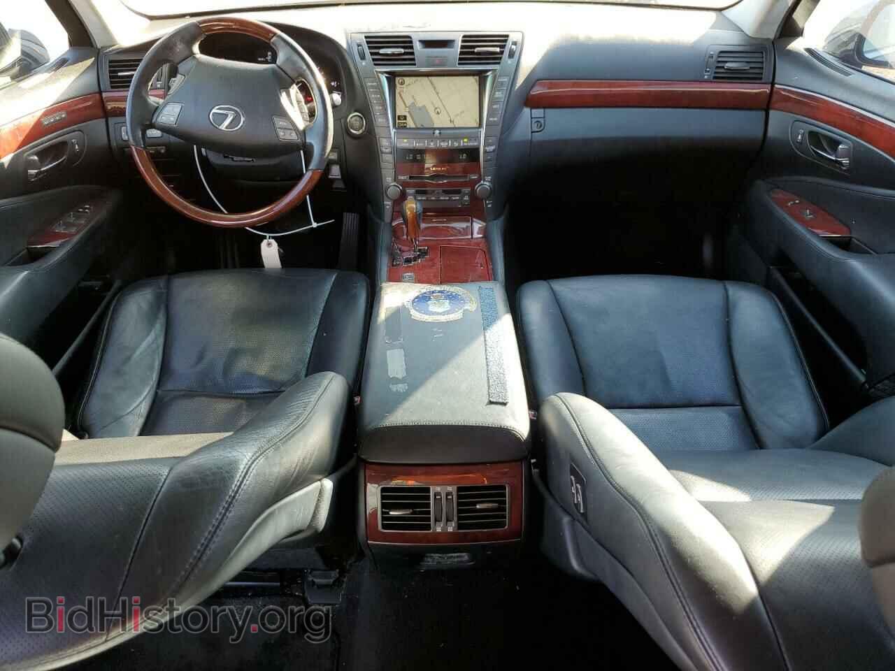 2008 LEXUS LS460 - VIN: JTHGL46F885024973 - Photo 8
