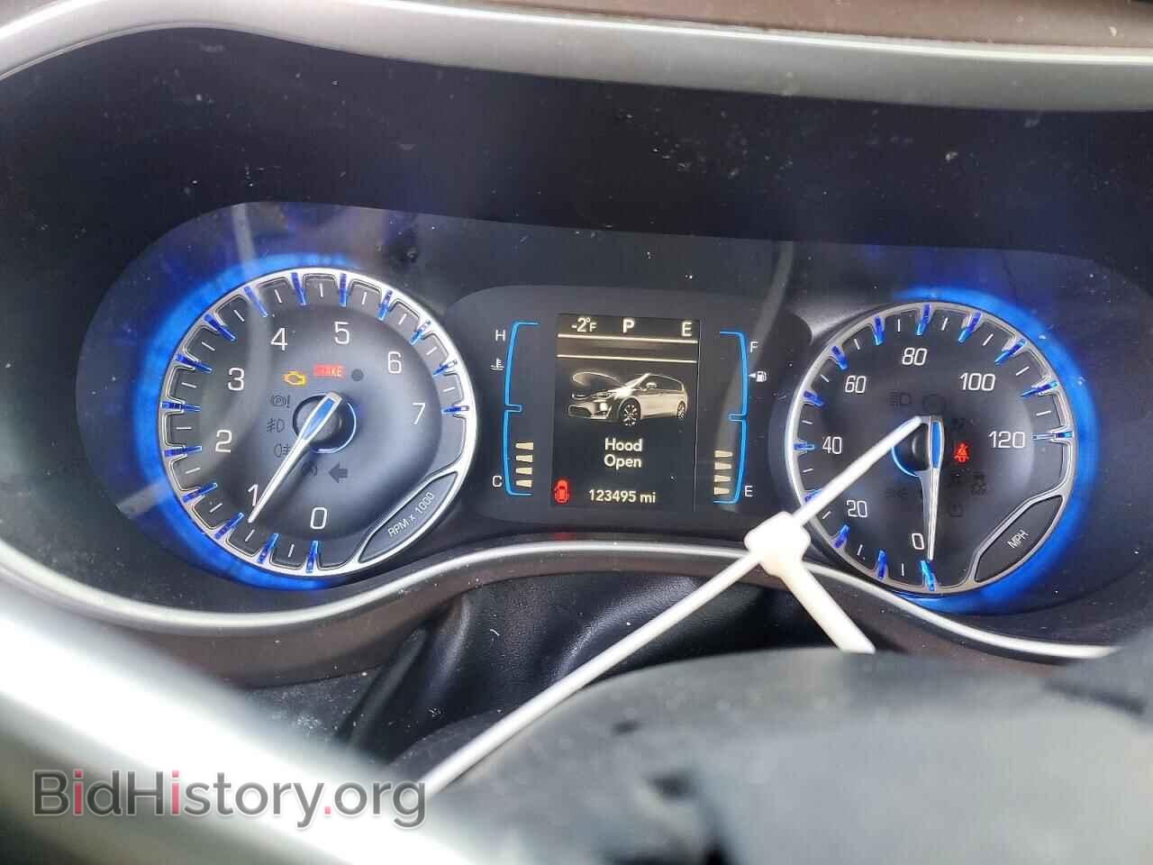 2017 CHRYSLER PACIFICA - VIN: 2C4RC1CG0HR748813 - Photo 9