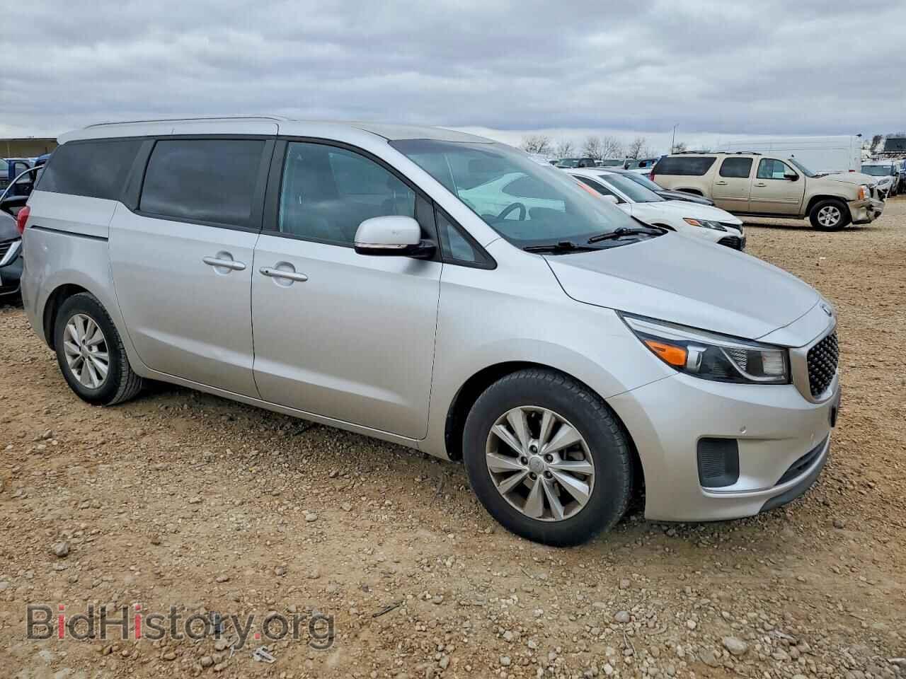 2017 KIA All Models - VIN: KNDMB5C19H6240816 - Photo 4