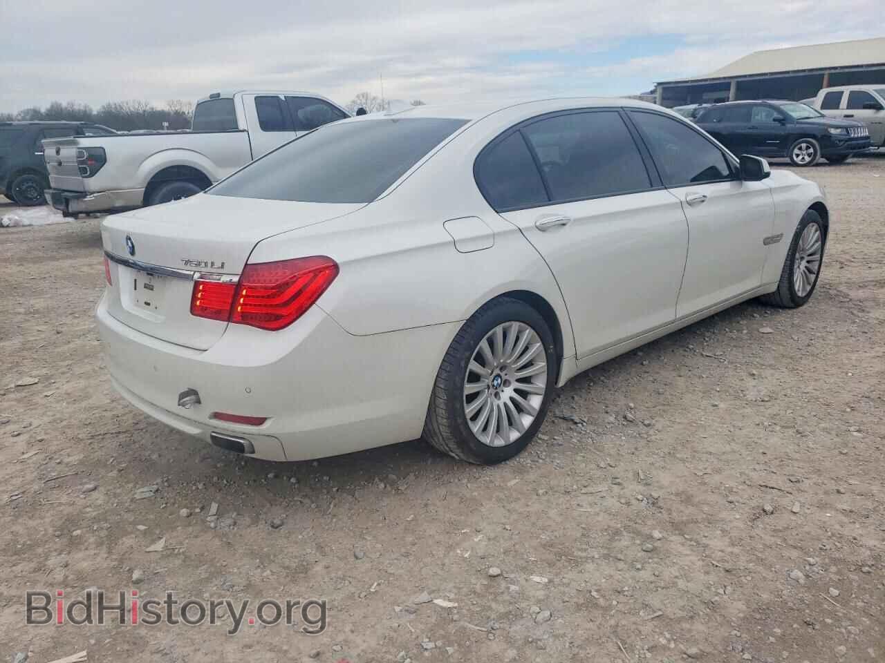 2012 BMW 7 SERIES - VIN: WBAKB8C5XCC963108 - Фото 3