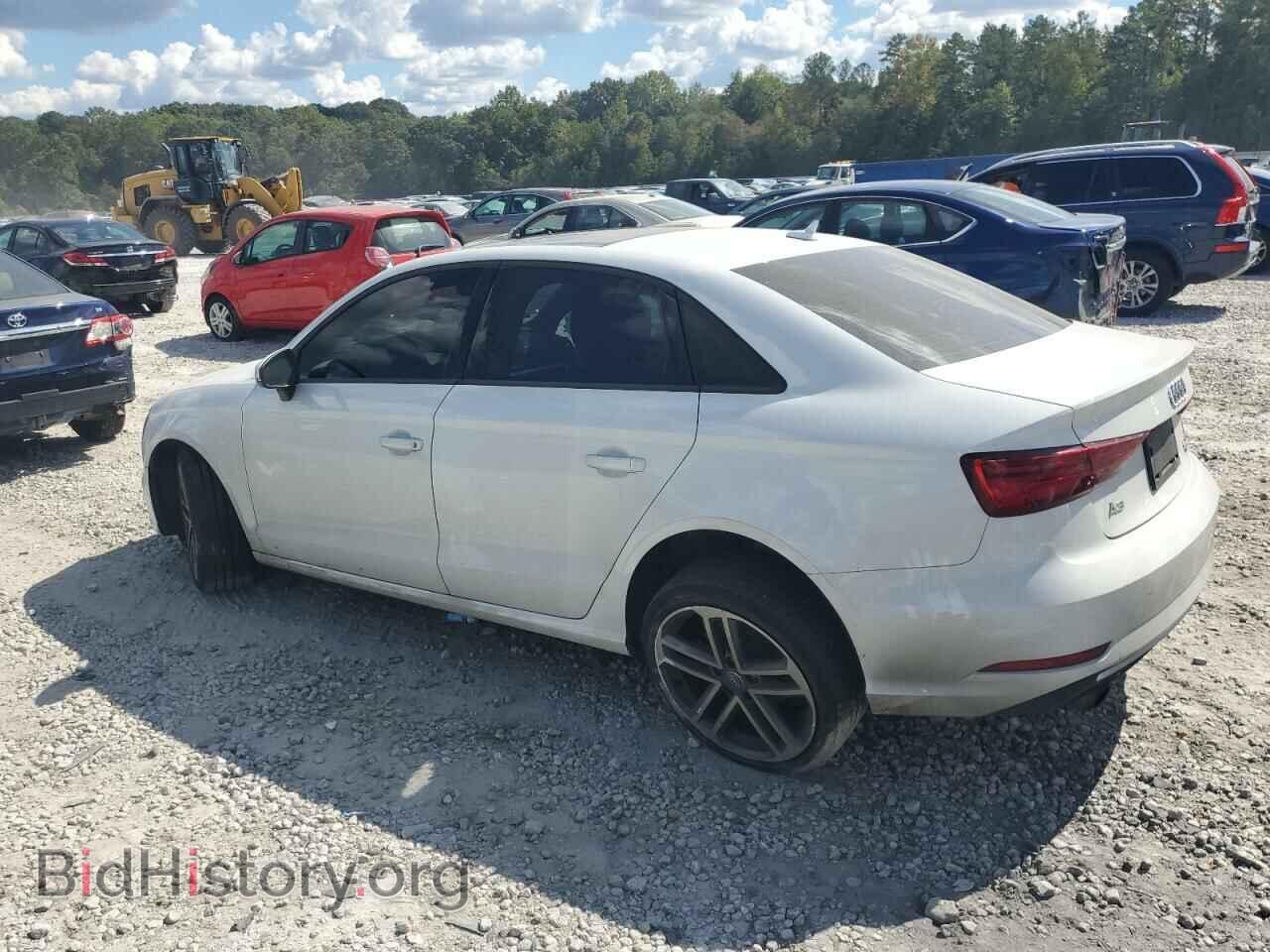 2018 AUDI A3 - VIN: WAUB8GFF3J1019334 - Фото 2
