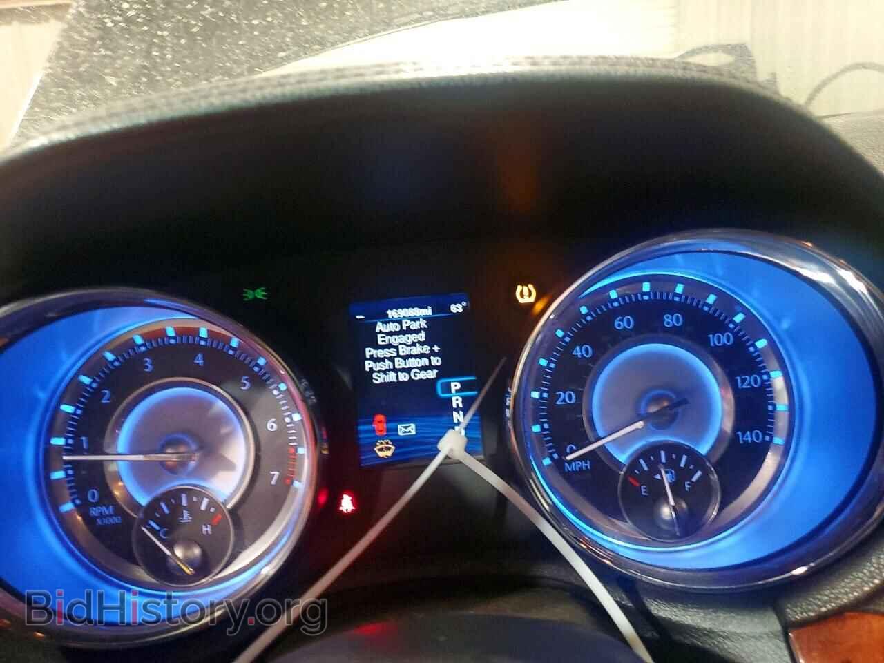2013 CHRYSLER 300 - VIN: 2C3CCAAG0DH565649 - Фото 9
