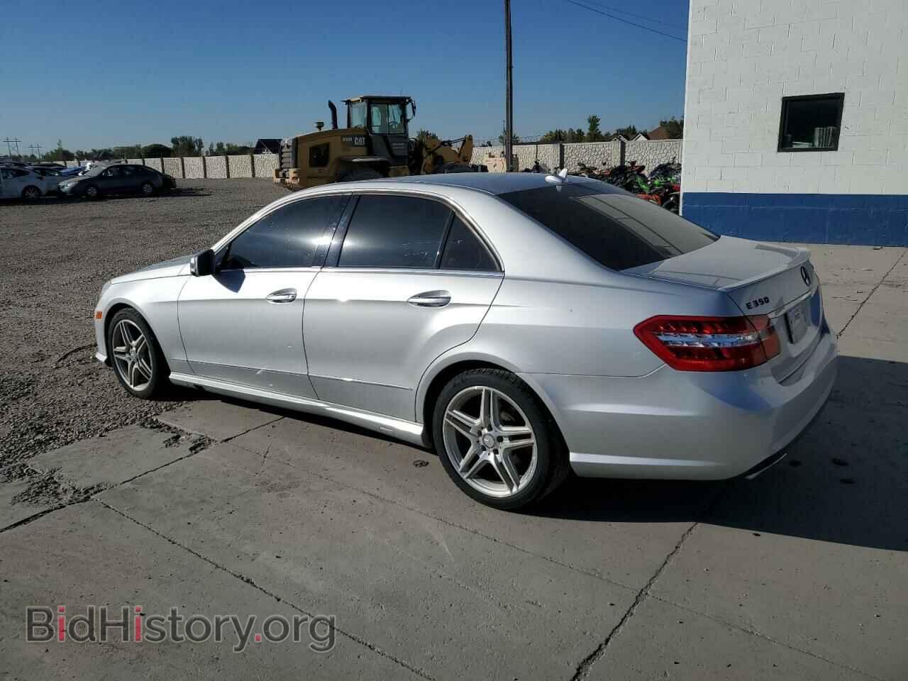 2013 MERCEDES-BENZ E-CLASS - VIN: WDDHF8JB4DA771504 - Фото 2