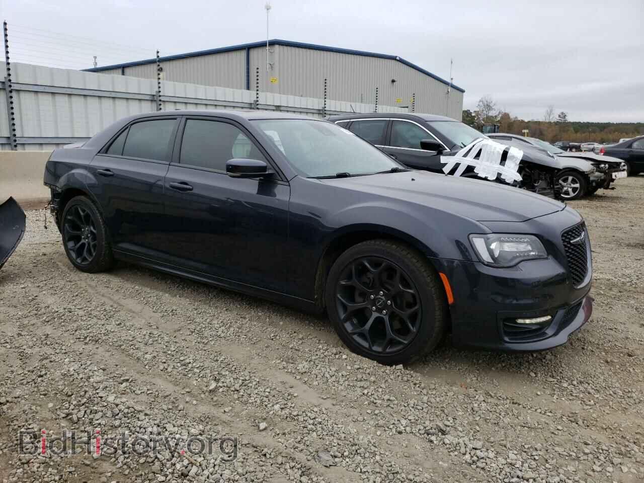 2019 CHRYSLER 300 - VIN: 2C3CCABT4KH654553 - Фото 4