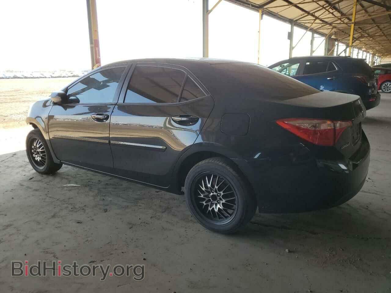 2017 TOYOTA COROLLA - VIN: 2T1BURHE2HC909943 - Фото 2