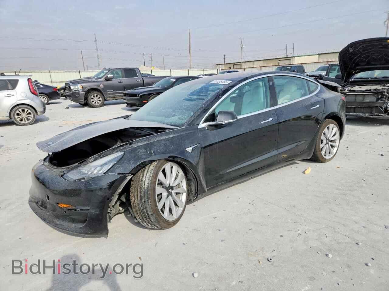 Photo 5YJ3E1EB7JF170776 - TESLA MODEL 3 2018