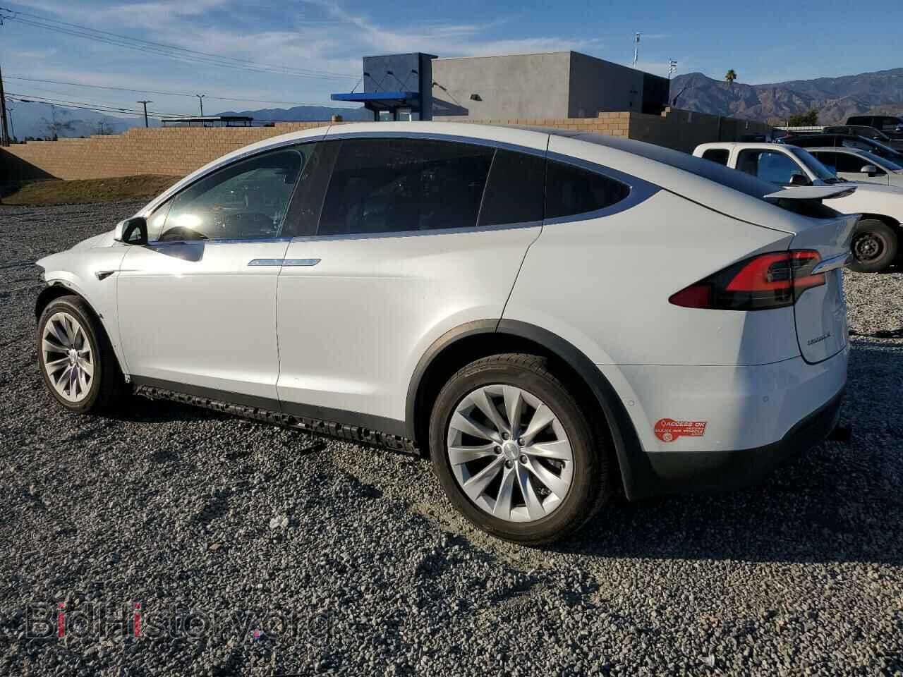 2017 TESLA MODEL X - VIN: 5YJXCDE26HF078870 - Photo 2