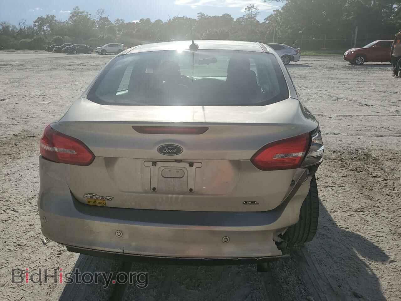 2017 FORD FOCUS - VIN: 1FADP3H2XHL322780 - Photo 6