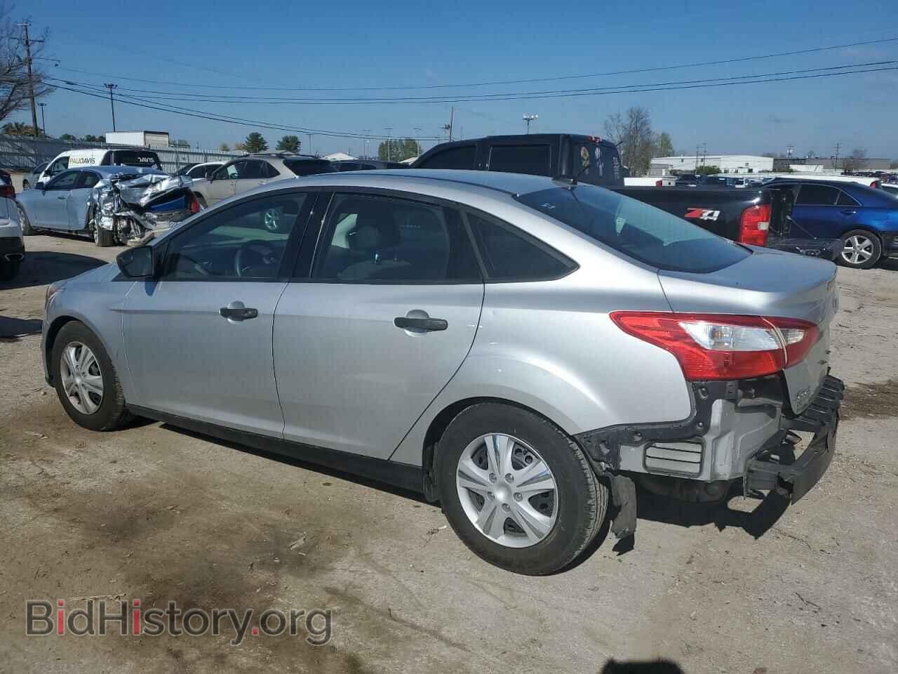 2014 FORD FOCUS - VIN: 1FADP3E28EL204131 - Photo 2