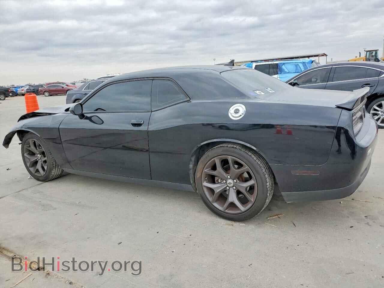 2018 DODGE CHALLENGER - VIN: 2C3CDZAG2JH327745 - Фото 2