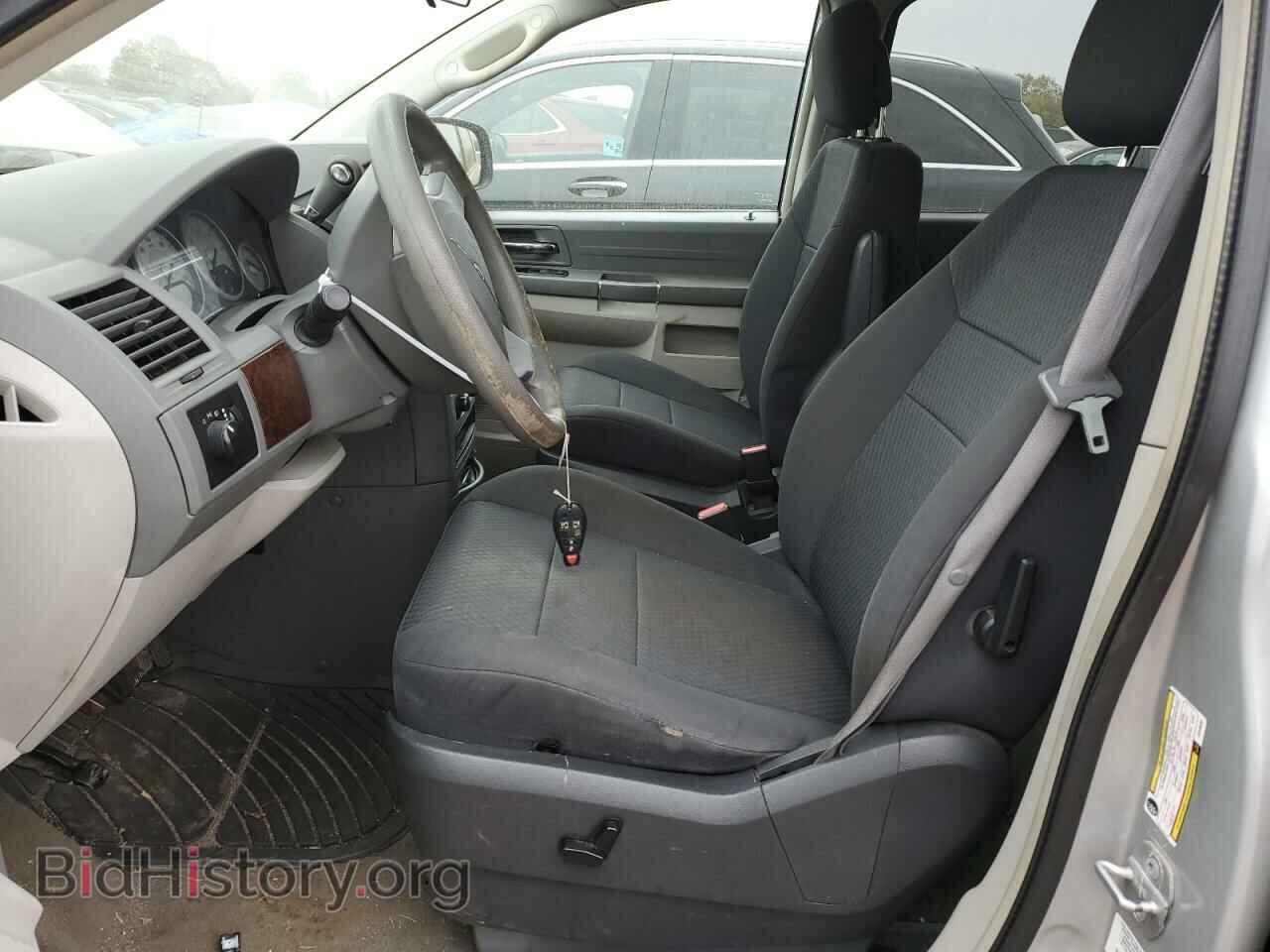 2010 CHRYSLER MINIVAN - VIN: 2A4RR4DE6AR138203 - Фото 7