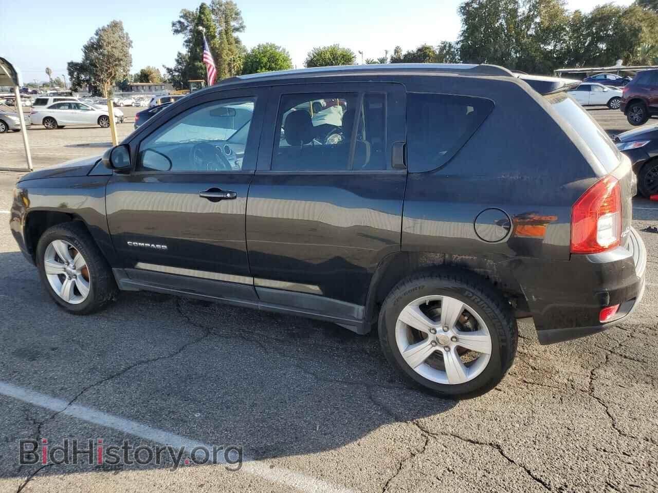 2011 JEEP COMPASS - VIN: 1J4NF1FB5BD164076 - Photo 2