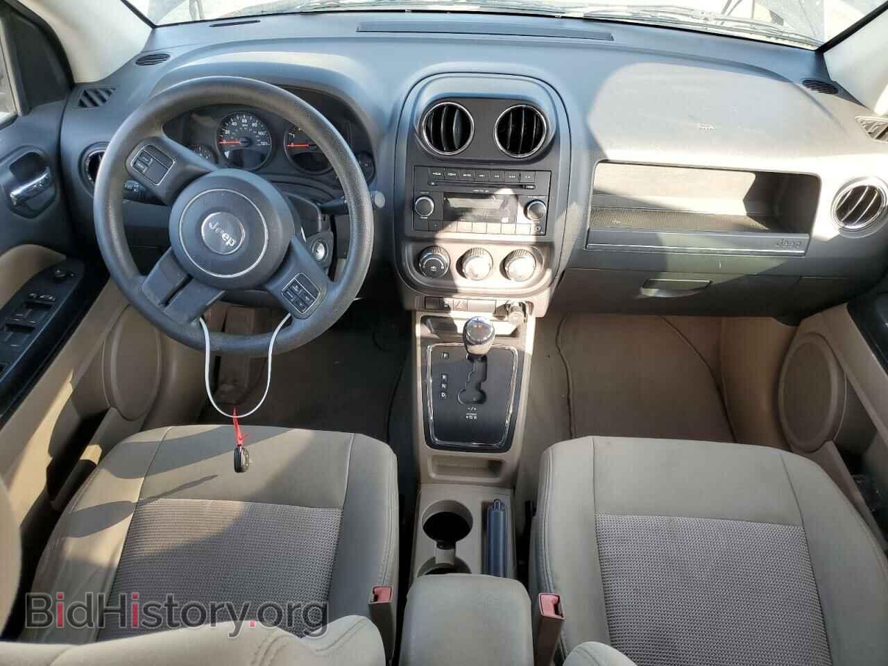 2011 JEEP COMPASS - VIN: 1J4NF1FB5BD164076 - Photo 8