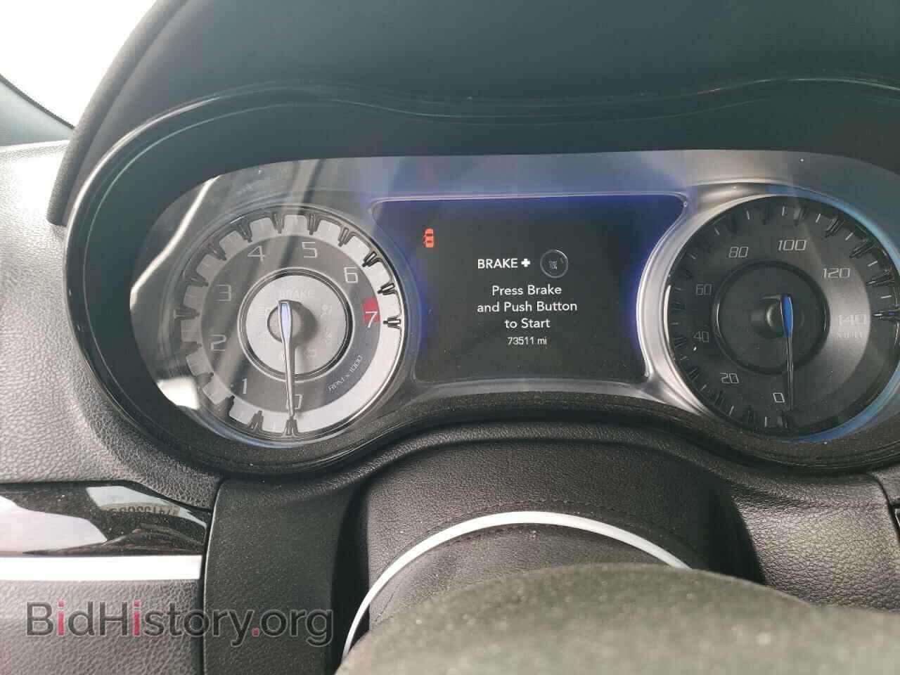 2020 CHRYSLER 300 - VIN: 2C3CCABG5LH131417 - Фото 9