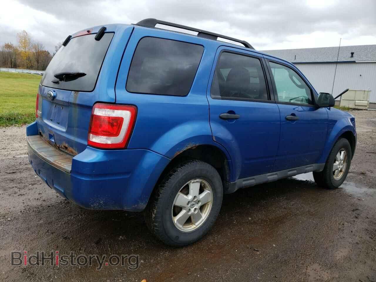2011 FORD ESCAPE - VIN: 1FMCU0D7XBKB64349 - Фото 3