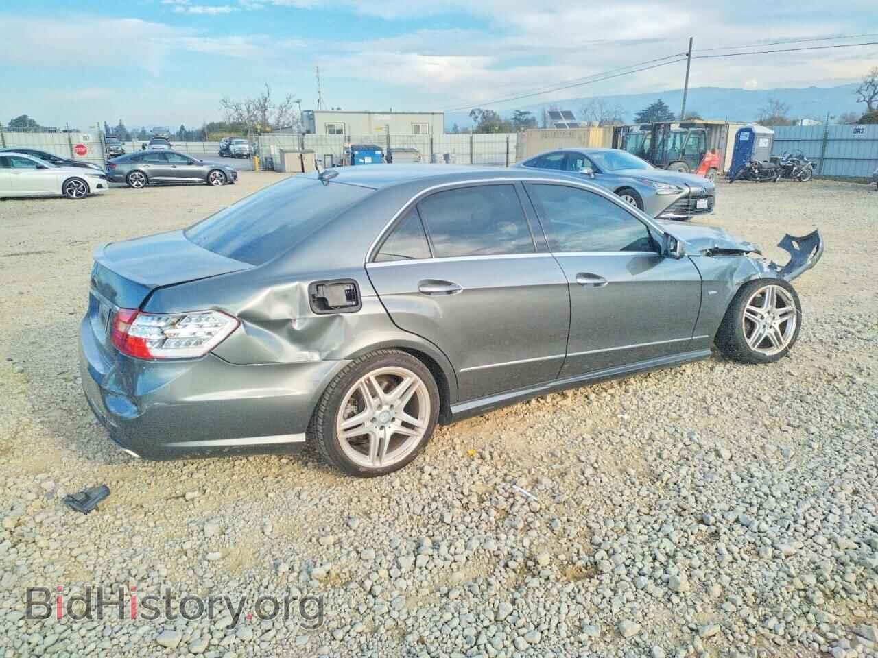 2012 MERCEDES-BENZ E-CLASS - VIN: WDDHF5KB9CA640306 - Фото 3