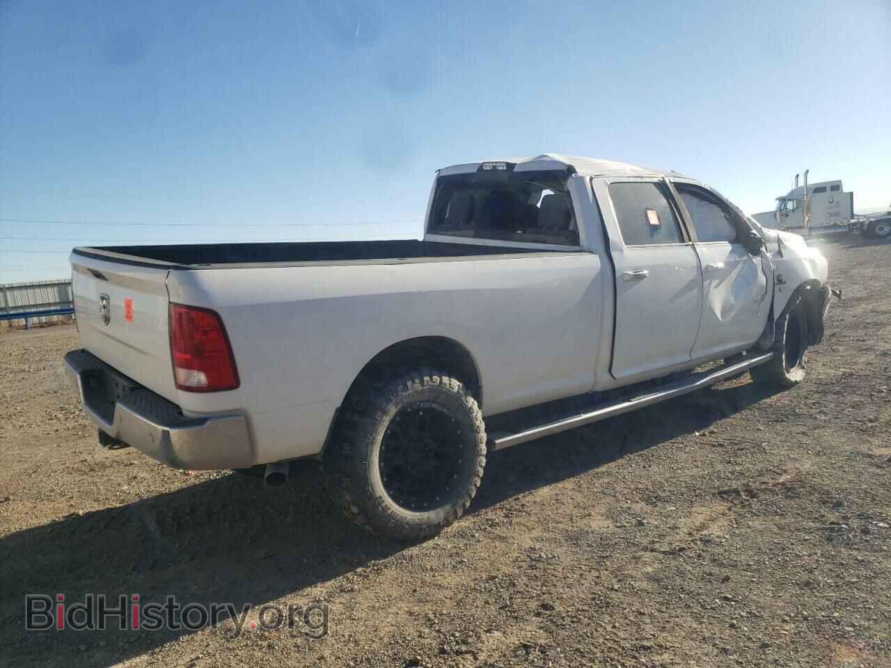 2016 RAM All Models - VIN: 3C6UR5JL4GG269418 - Фото 3