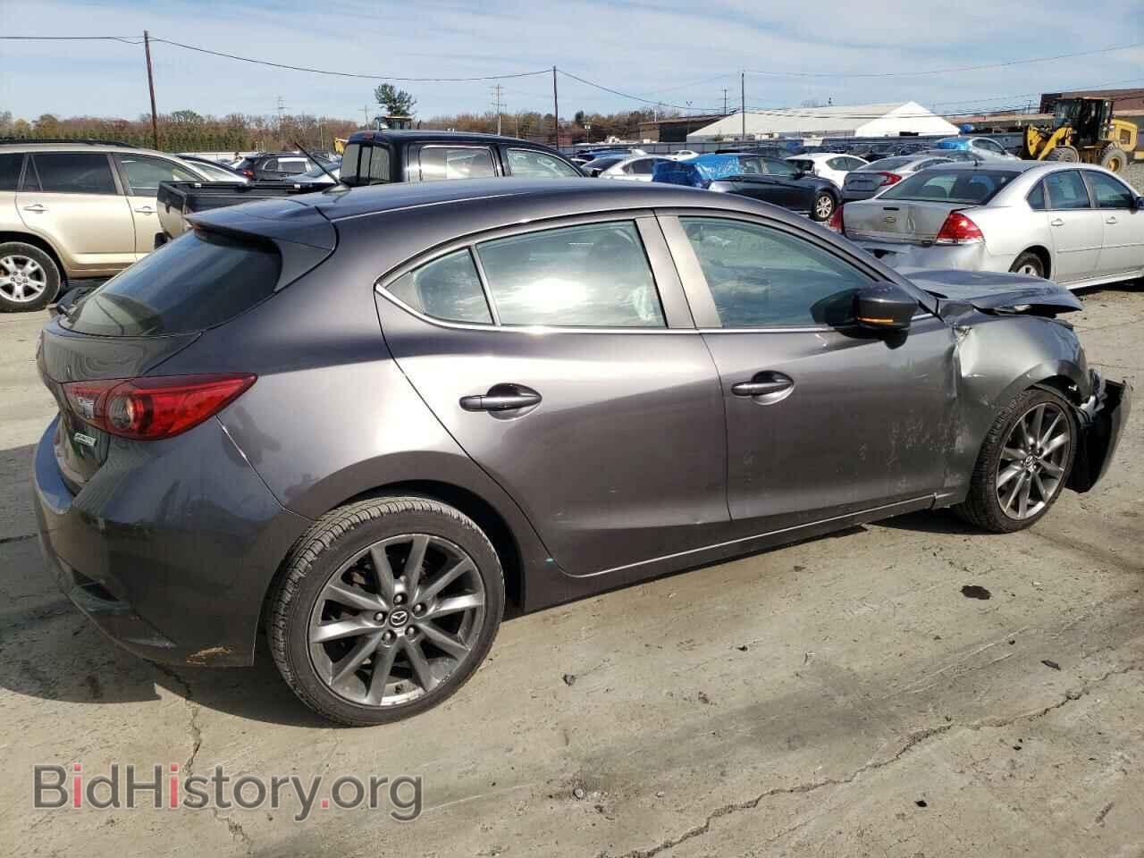 2018 MAZDA 3 - VIN: 3MZBN1L30JM261968 - Фото 3