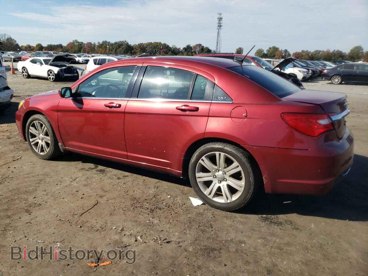 2012 CHRYSLER 200 - VIN: 1C3CCBBB7CN301004 - Фото 2