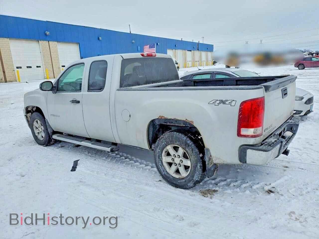 2011 GMC SIERRA - VIN: 1GTR2VEA7BZ178048 - Фото 2