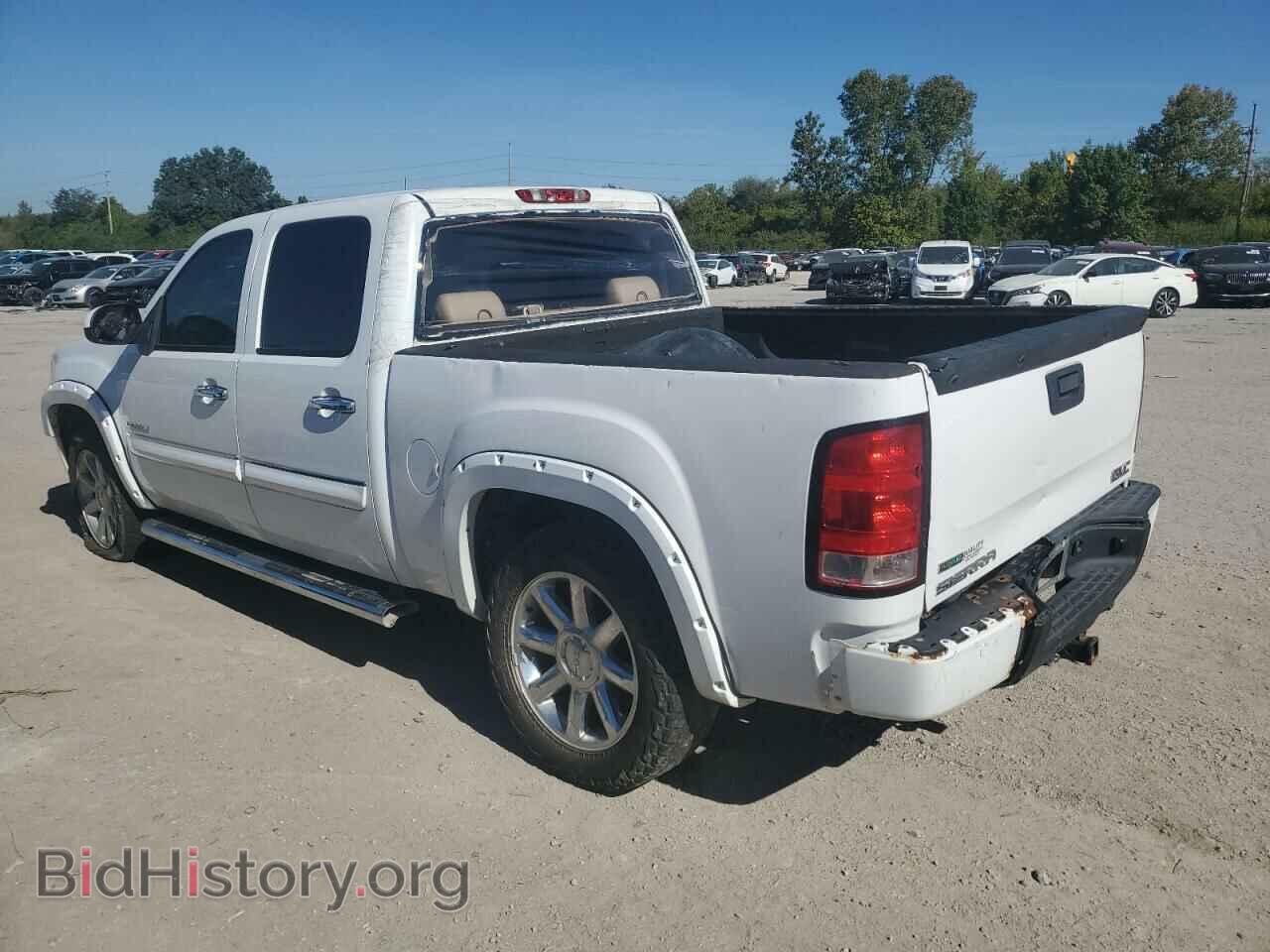 2011 GMC SIERRA - VIN: 3GTP2XE26BG271039 - Фото 2