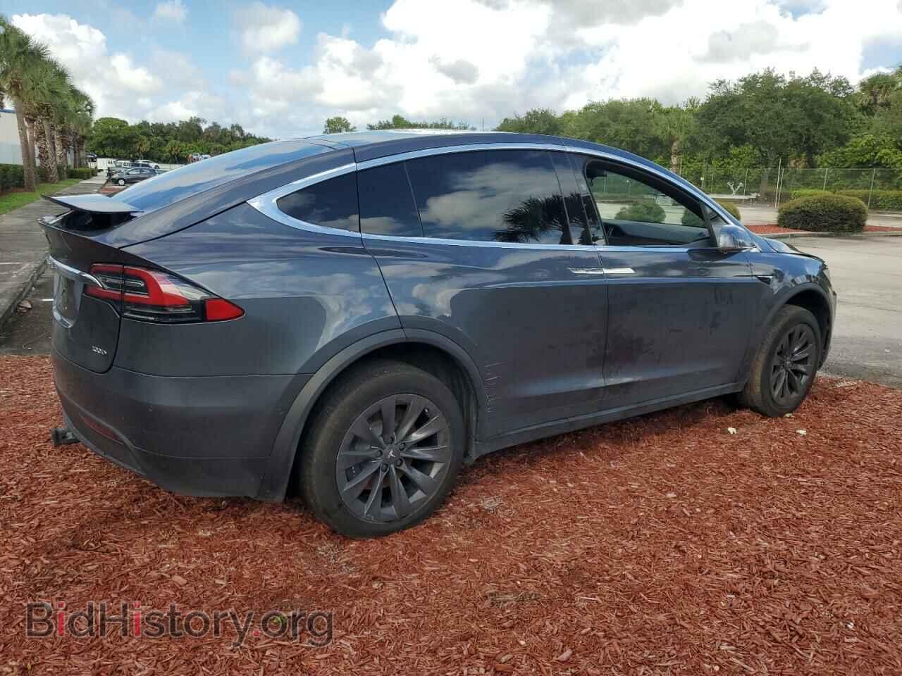 2018 TESLA MODEL X - VIN: 5YJXCBE2XJF102355 - Photo 3