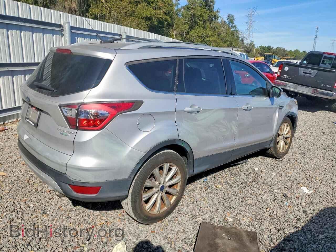 2017 FORD ESCAPE - VIN: 1FMCU0J98HUB36620 - Фото 3