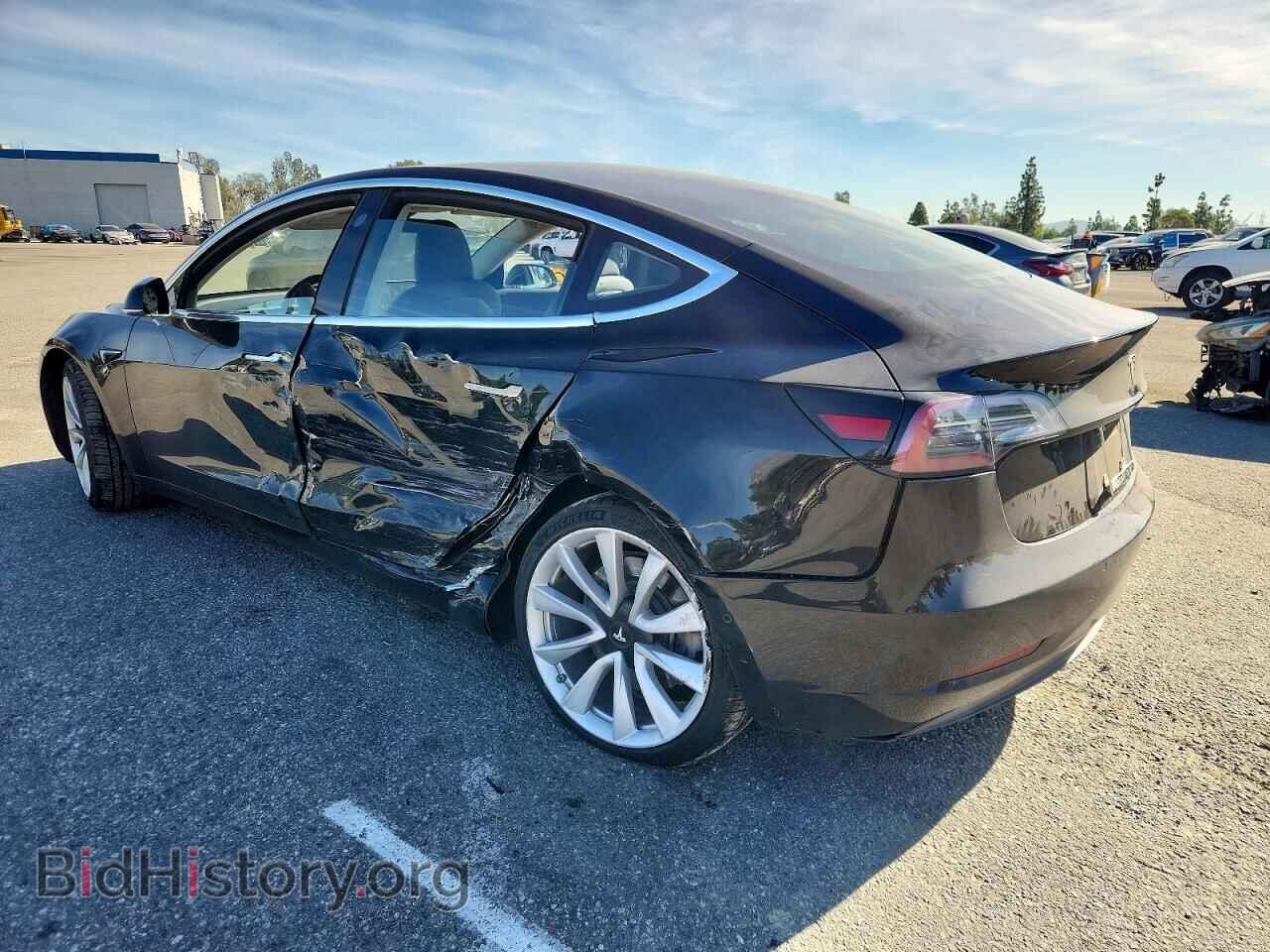 2018 TESLA MODEL 3 - VIN: 5YJ3E1EA8JF108827 - Фото 2