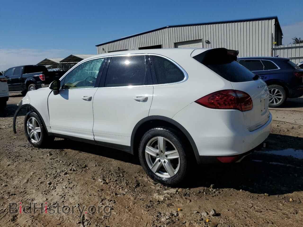 2012 PORSCHE CAYENNE - VIN: WP1AA2A28CLA08832 - Photo 2