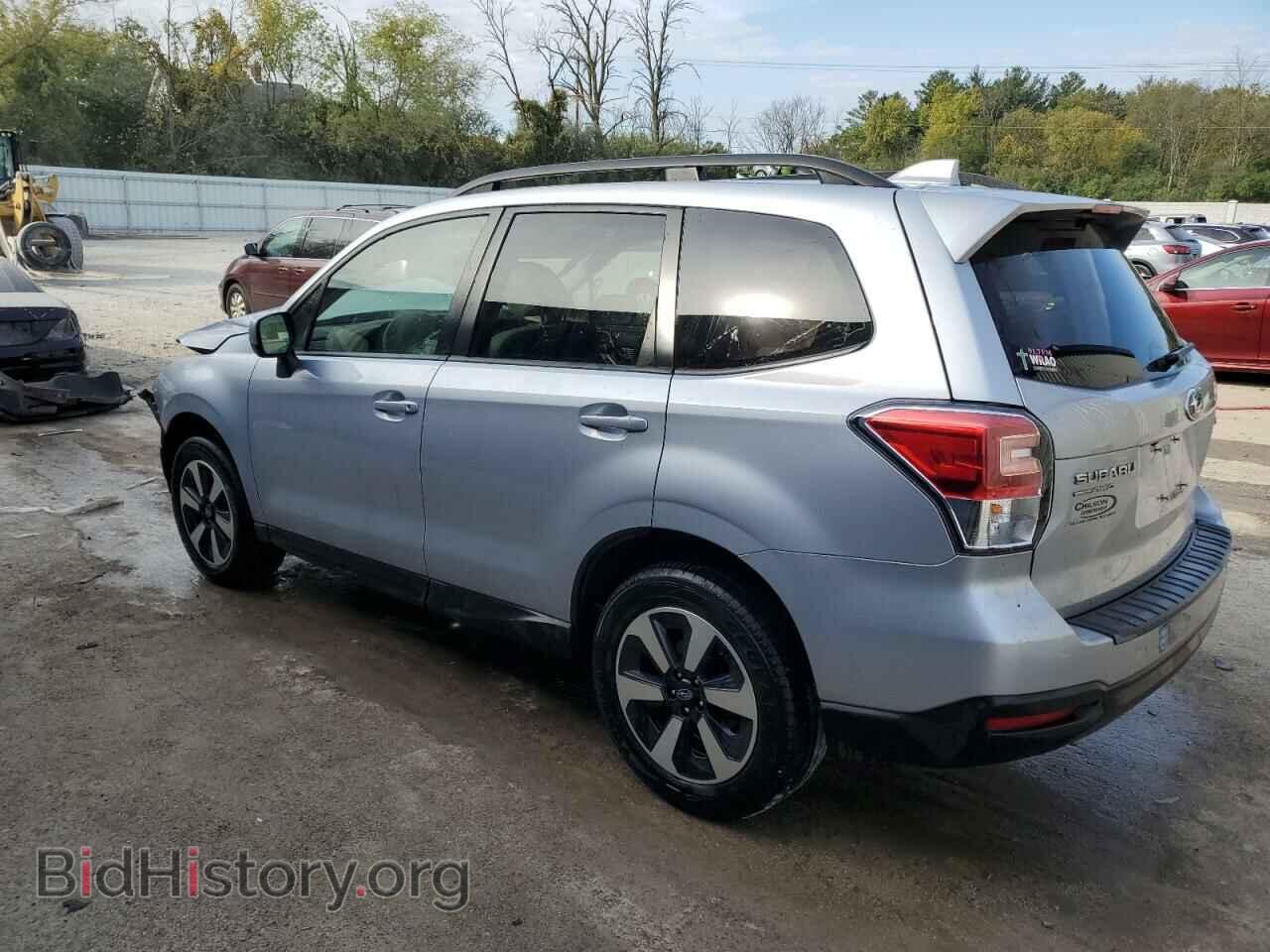 2017 SUBARU FORESTER - VIN: JF2SJAEC2HH803292 - Фото 2