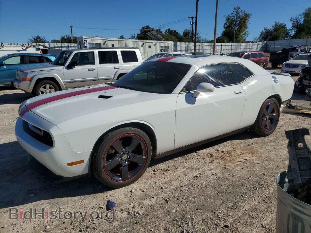 Фотография 2C3CDYAG8DH501509 - DODGE CHALLENGER 2013