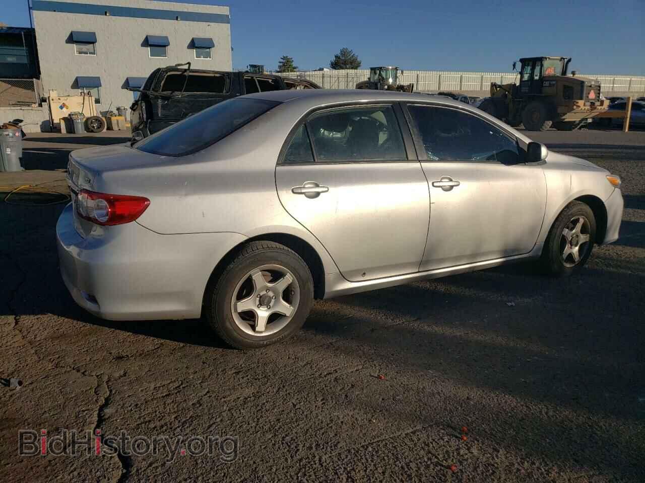 2011 TOYOTA COROLLA - VIN: 2T1BU4EEXBC631064 - Photo 3