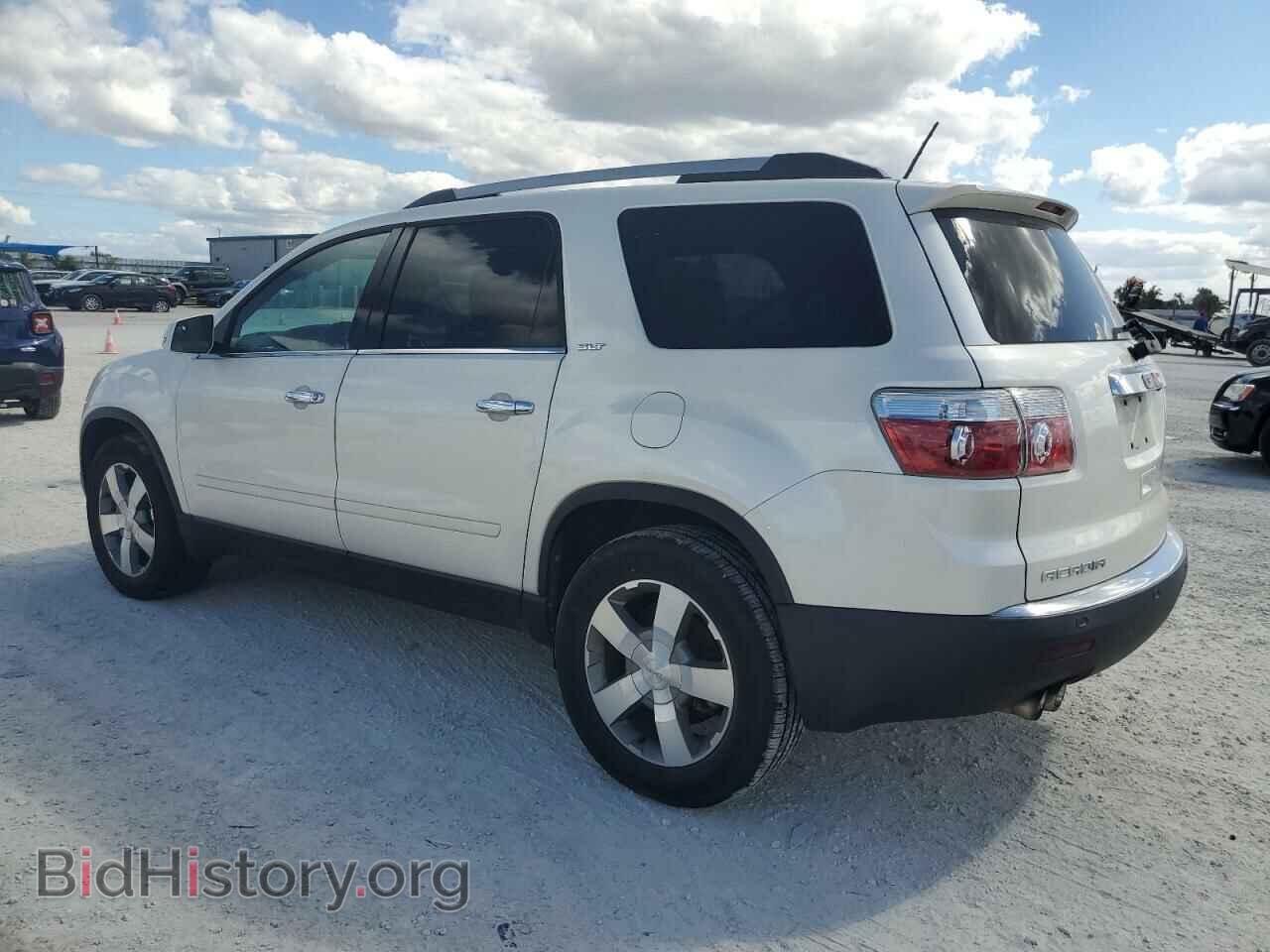 2011 GMC ACADIA - VIN: 1GKKVRED8BJ196667 - Фото 2
