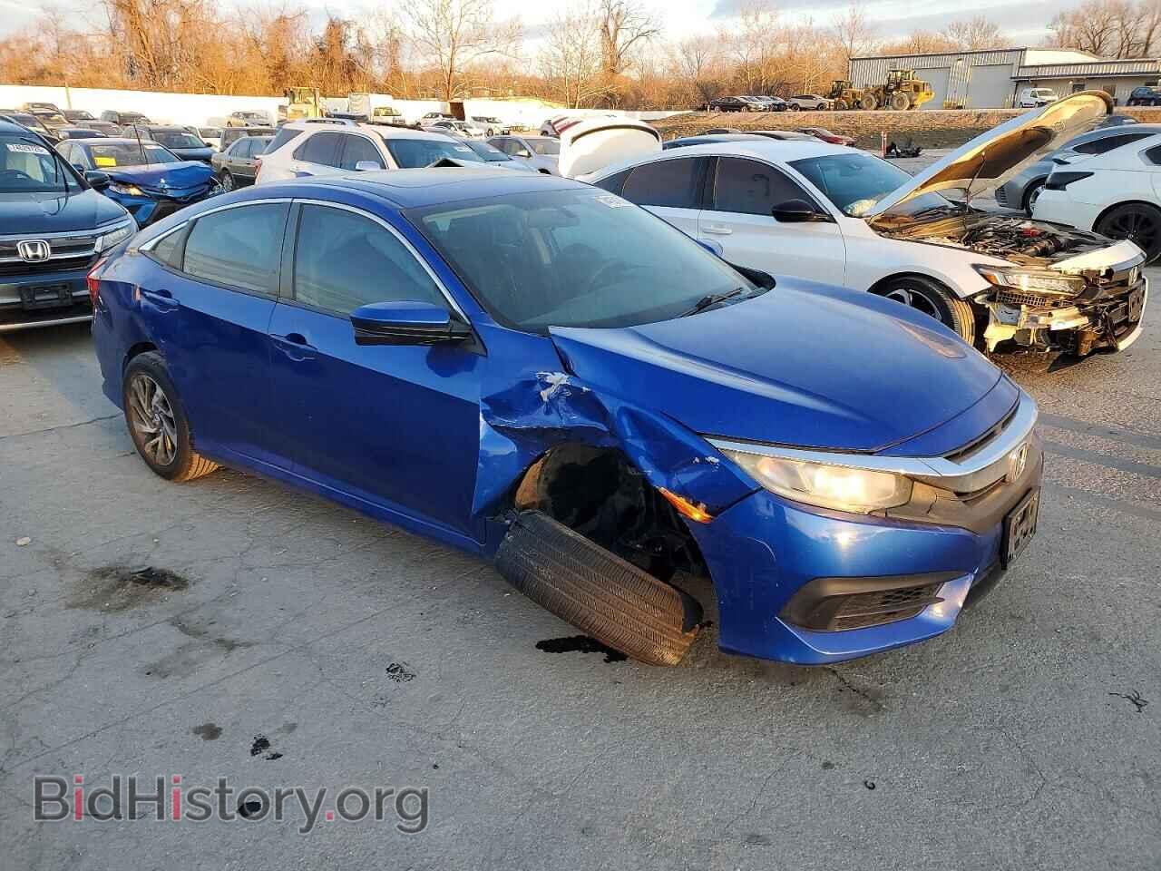 2017 HONDA CIVIC - VIN: 19XFC2F7XHE021880 - Фото 4