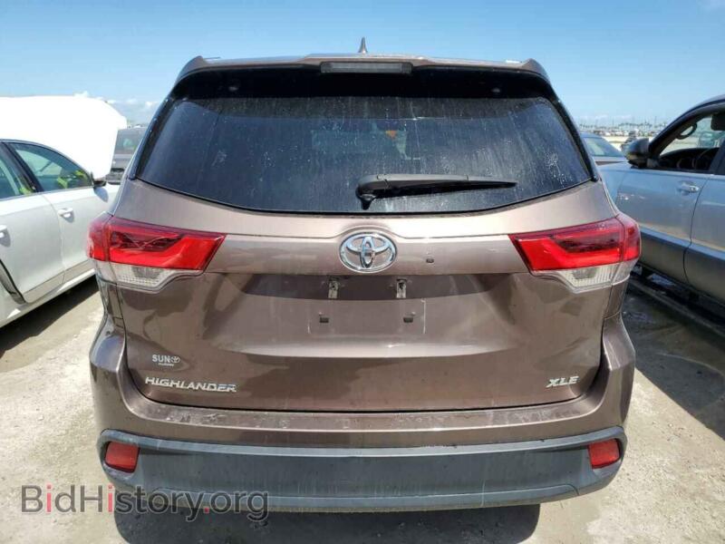 2017 Toyota HIGHLANDER (VIN 5TDKZRFH5HS234305) — фото 6 из 14