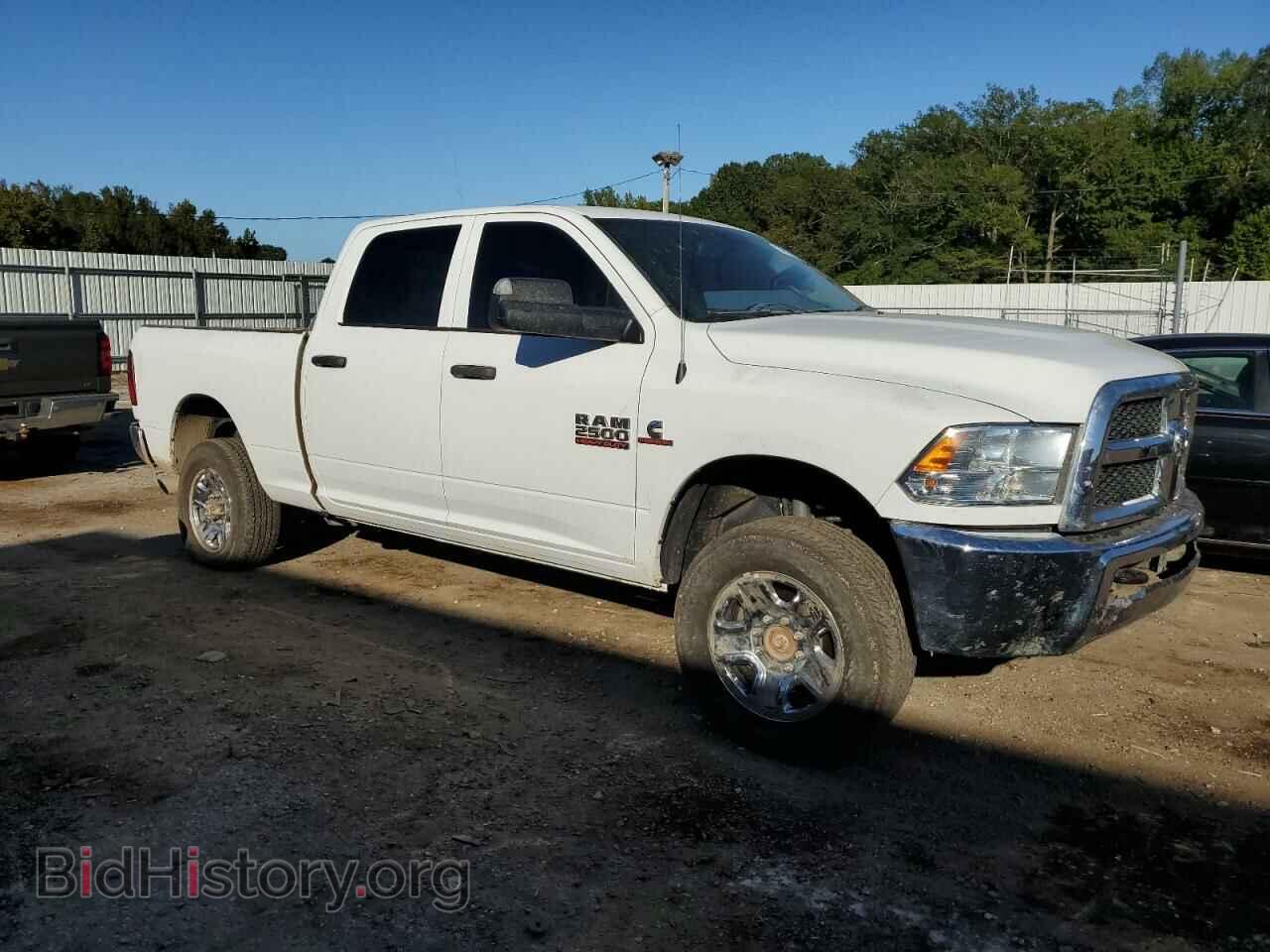 2018 RAM All Models - VIN: 3C6UR5CL8JG217083 - Фото 4