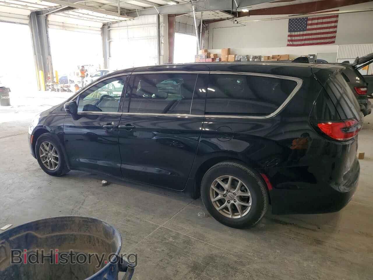 2025 Chrysler PACIFICA (VIN 2C4RC1BG1SR506024) — photo 2 of 13