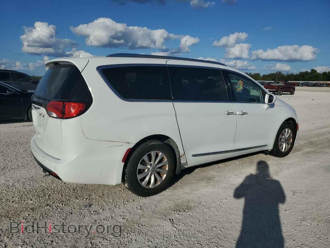 2019 CHRYSLER PACIFICA - VIN: 2C4RC1BG7KR732018 - Photo 3