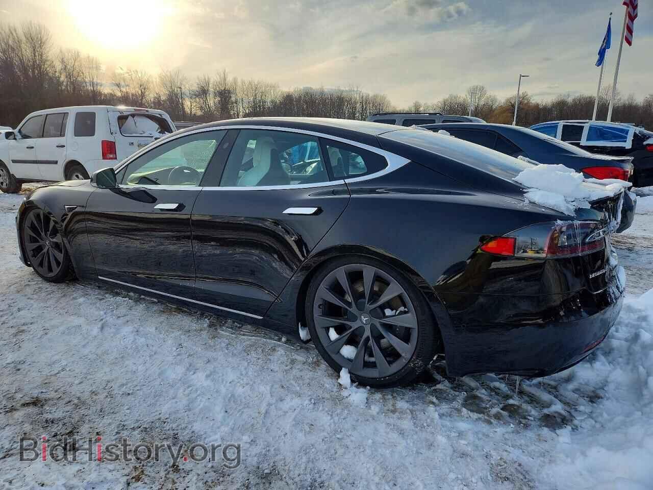 2019 TESLA MODEL S - VIN: 5YJSA1E22KF306398 - Фото 2