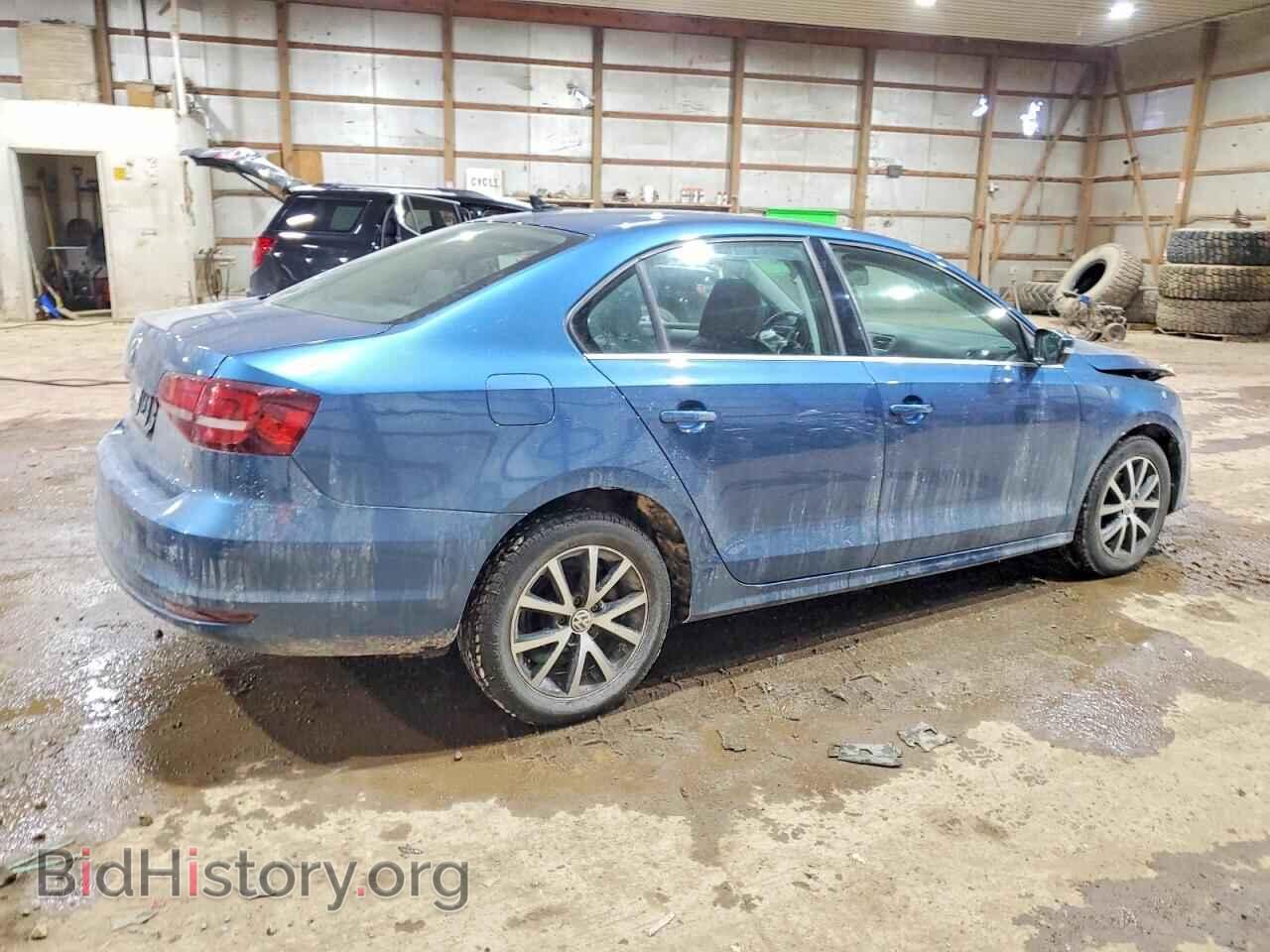 2017 VOLKSWAGEN JETTA - VIN: 3VWDB7AJ3HM375379 - Фото 3