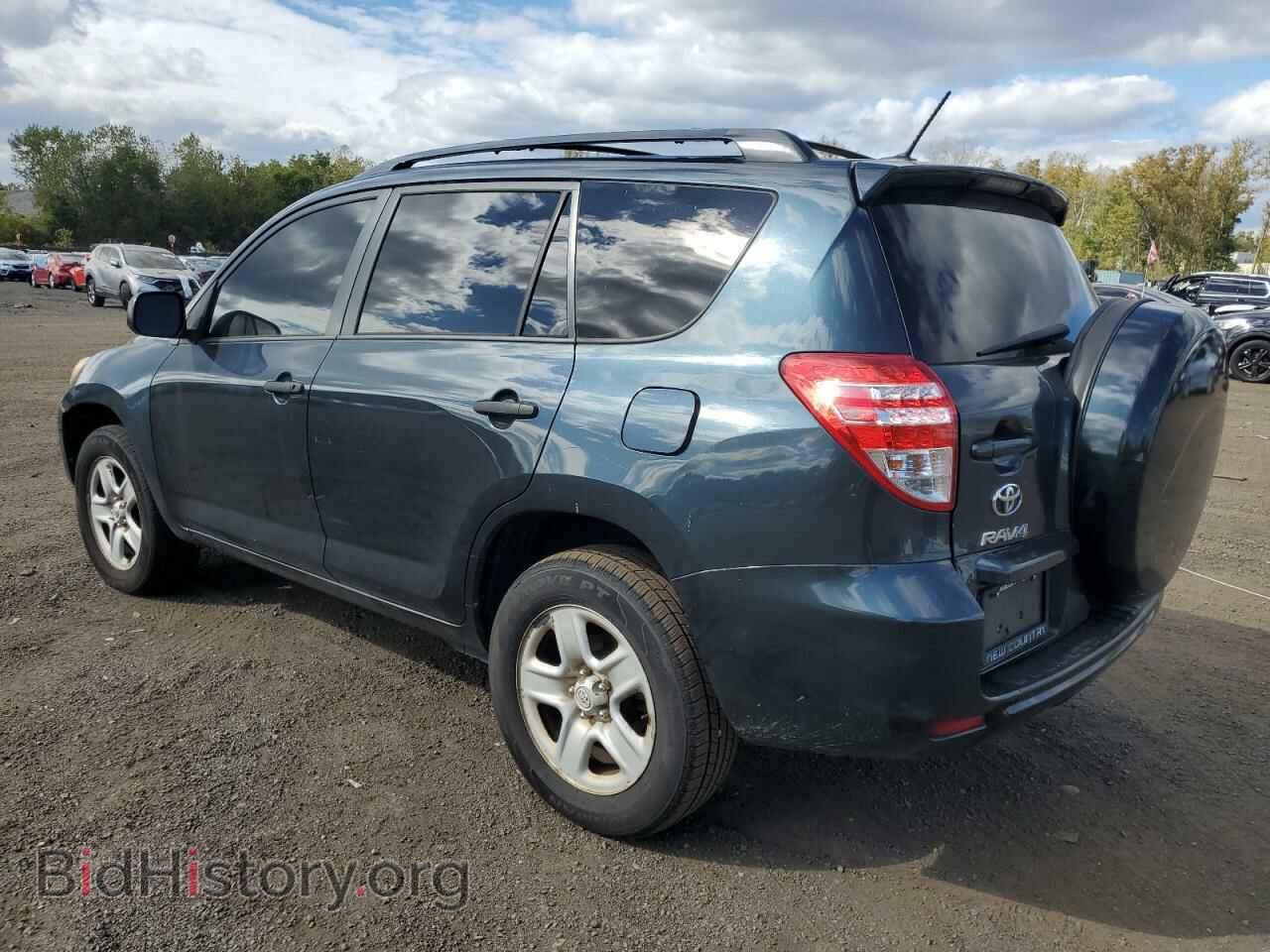 2011 TOYOTA RAV4 - VIN: 2T3BF4DV6BW107654 - Фото 2