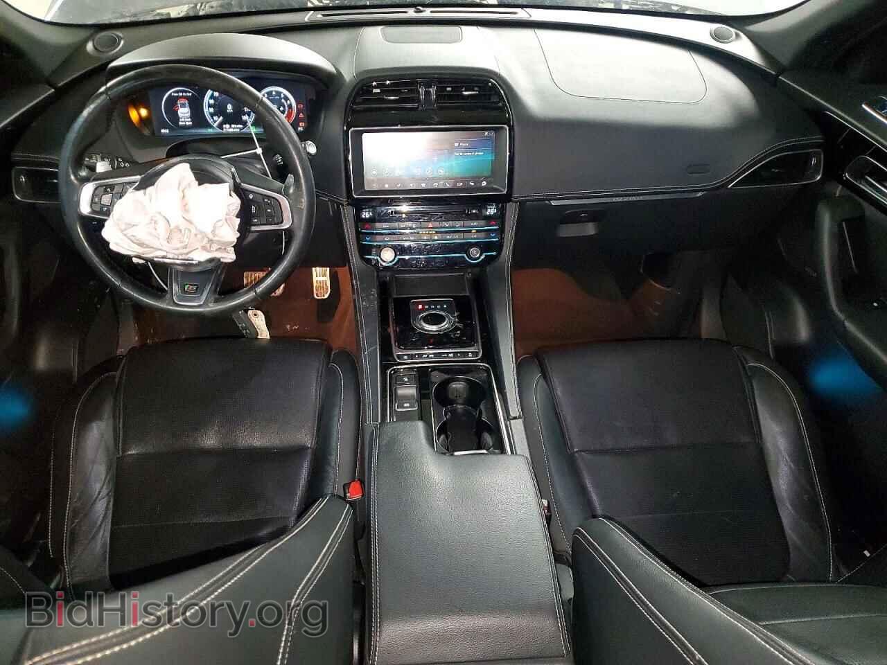 2018 JAGUAR F-PACE - VIN: SADCM2FV0JA296315 - Фото 8