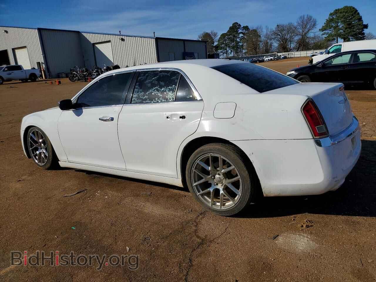 2014 CHRYSLER 300 - VIN: 2C3CCAAG7EH329761 - Фото 2