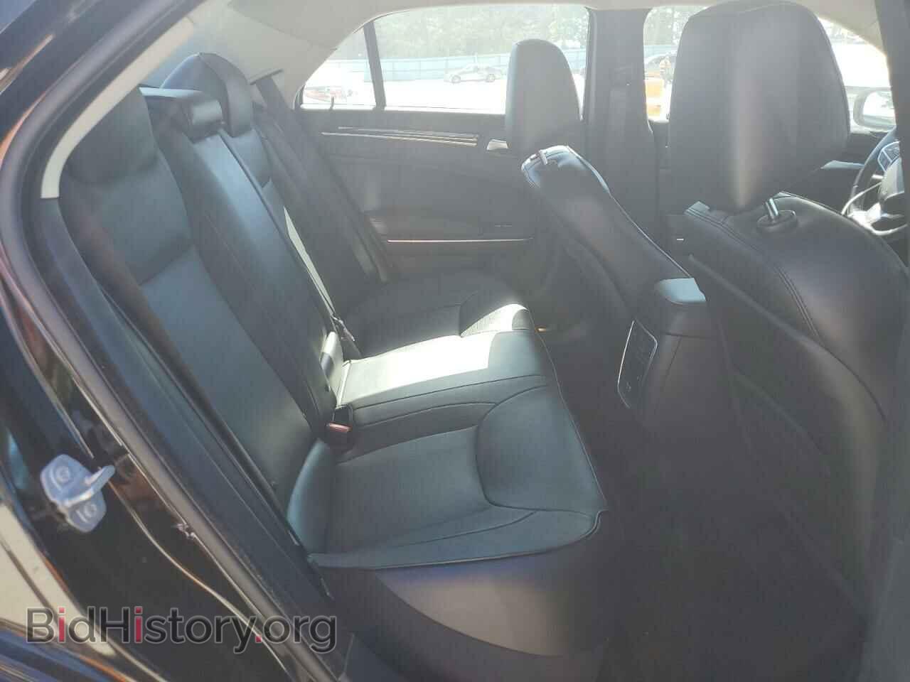 2018 CHRYSLER 300 - VIN: 2C3CCAEG8JH201632 - Фото 10